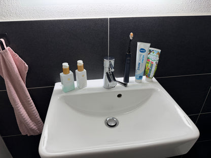 BrushDock Duo Set – Flexible wall mount set for couples (no drilling required) 